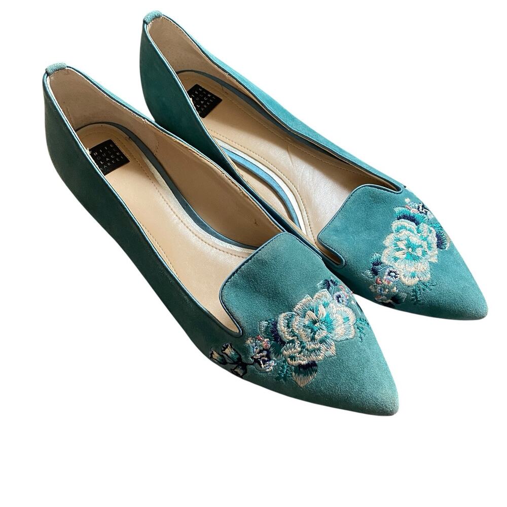 White House Black Market Women 8 .5 Blue Embroidered Floral Pointed Flats Flower - Picture 4 of 9